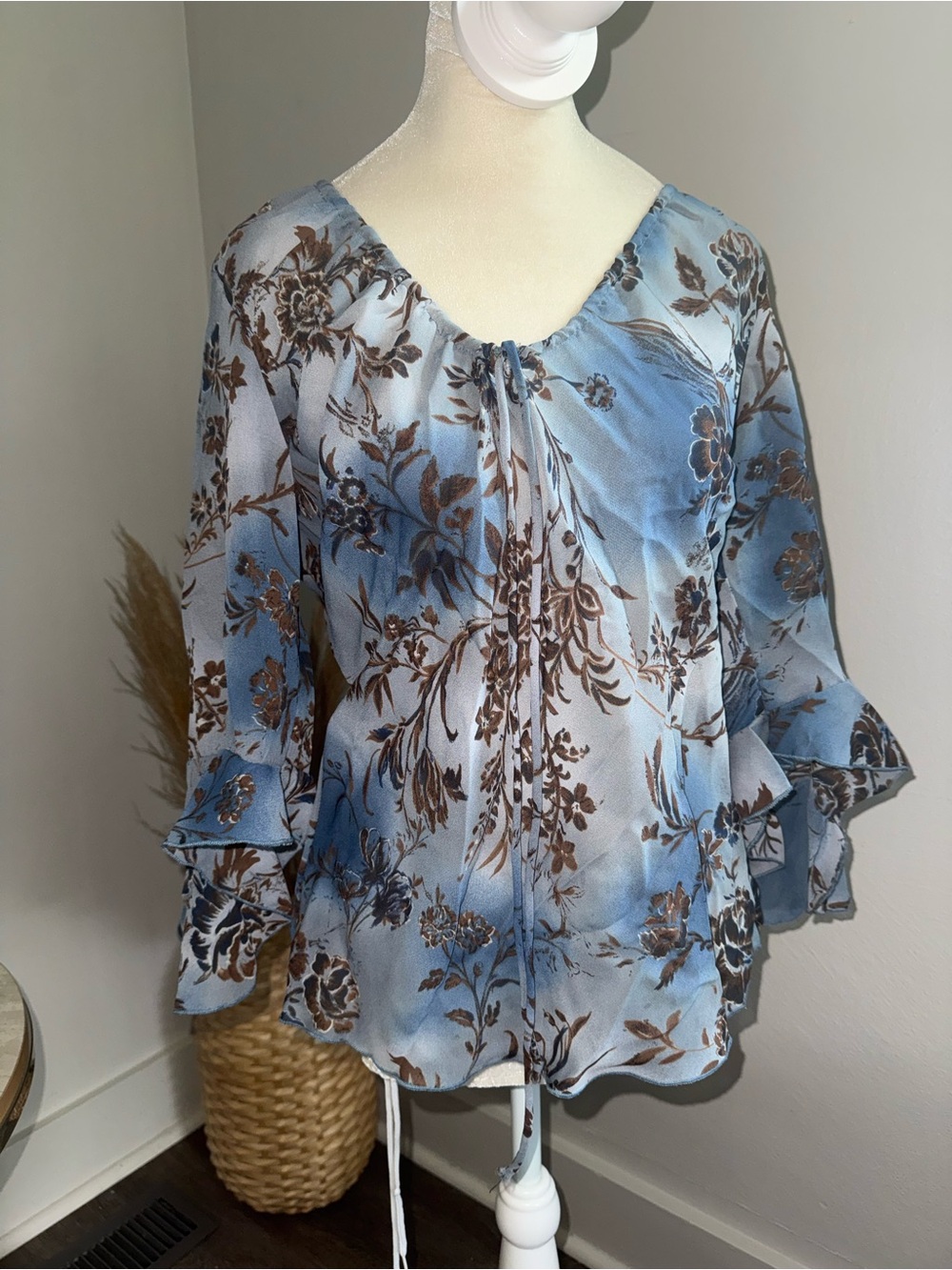 IZ Byer Blue Floral Ruffled V-Neck Women's Blouse